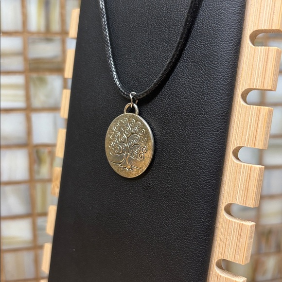 Jewelry - Tree Of Life Necklace
